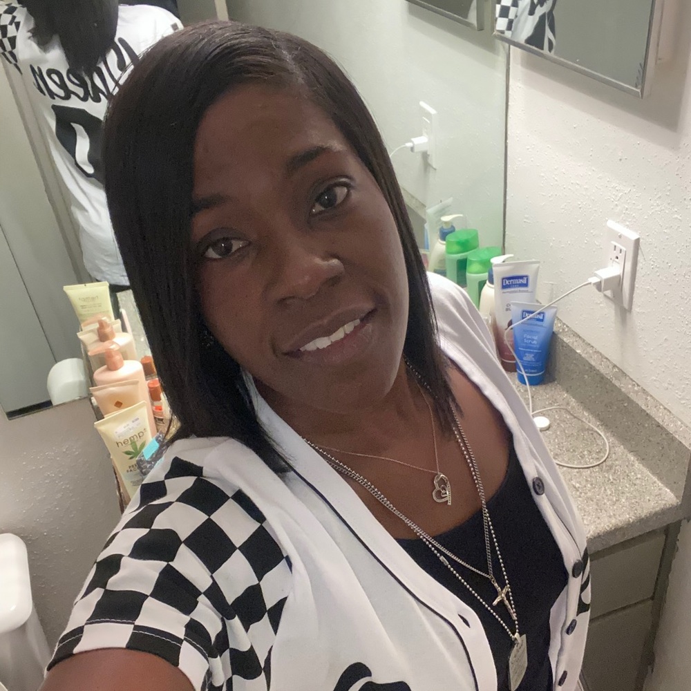 Meet your Posher, Tameka